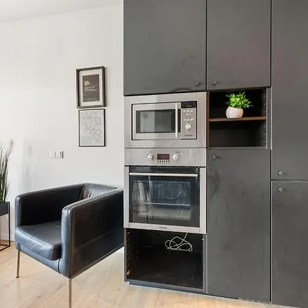 Lam Stadium - Terrace 14m2 Apartmán *